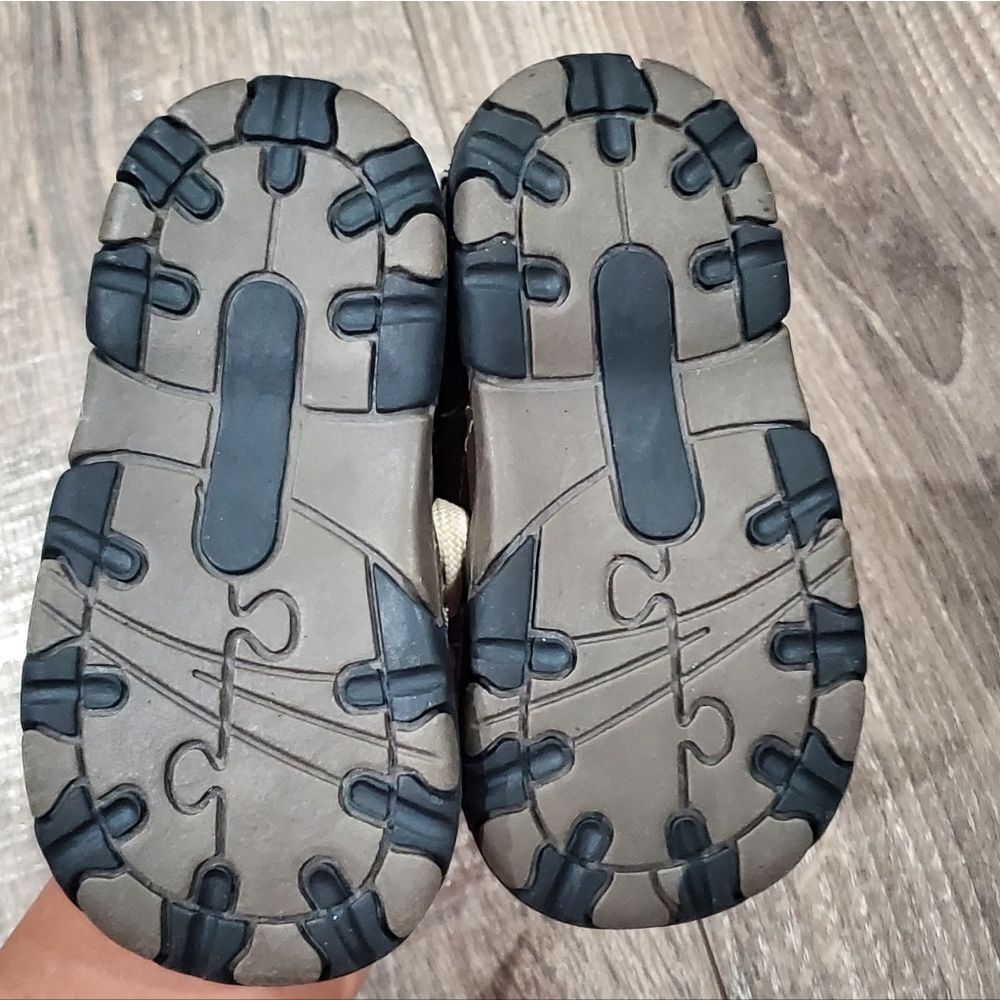 Baby Leather Shoes Size 4 Classic Brown Baby Shoes with Cream Laces - Picture 6 of 7